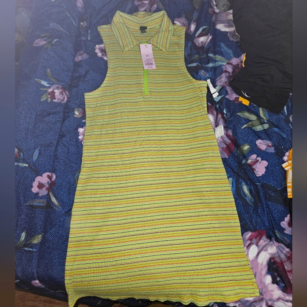 XL Women's Midi Collared Dress